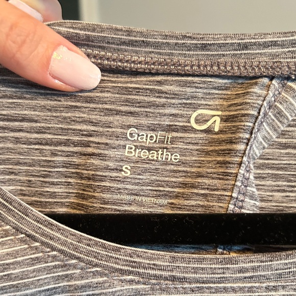 Gap Gray White Stripes Open Back Tie Long Sleeve Activewear Top - Picture 7 of 7